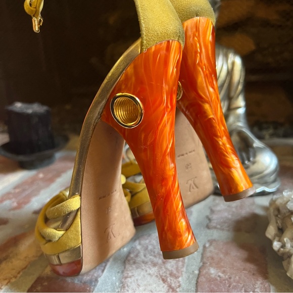 Vintage Louis Vuitton Runway Suede Platform Heels - Picture 4 of 15